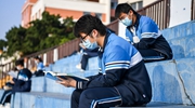 我在現(xiàn)場·照片背后的故事｜疫情之下，北侖河畔的大學夢