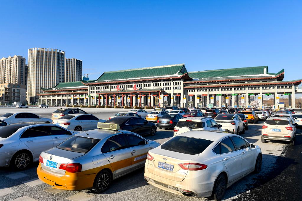 越來越忙 越來越好——從車流、人流、物流看吉林節(jié)日穩(wěn)經(jīng)濟(jì)