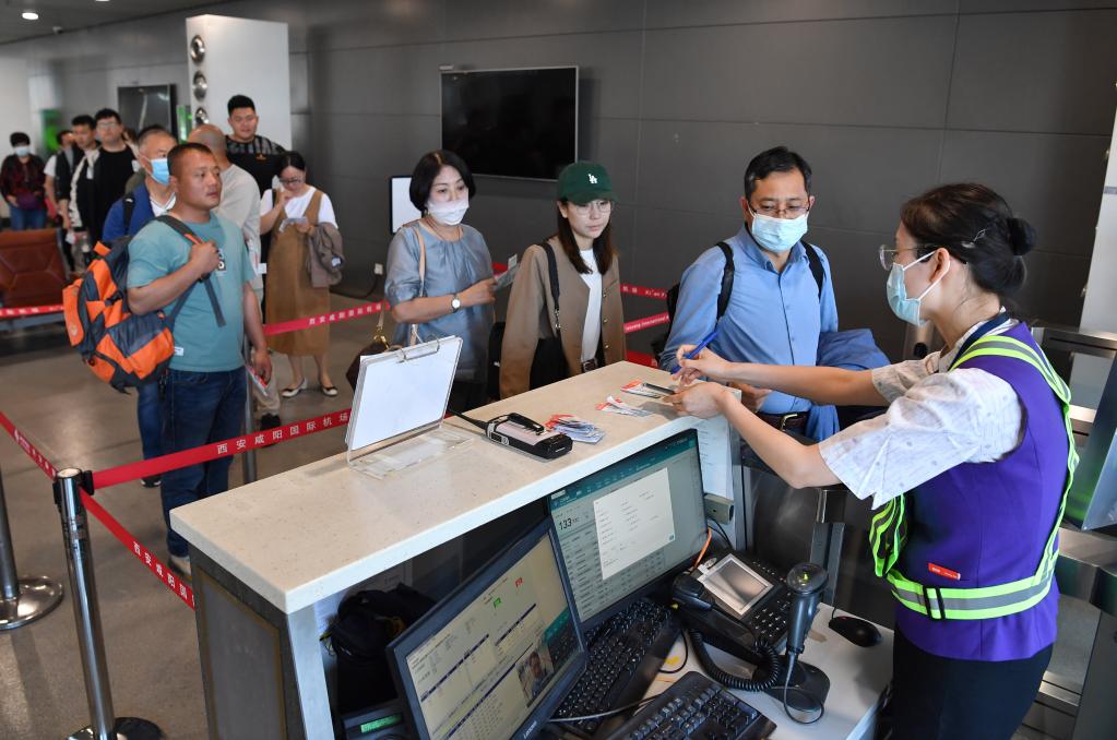 新華全媒+丨西安新開至阿什哈巴德、杜尚別航線