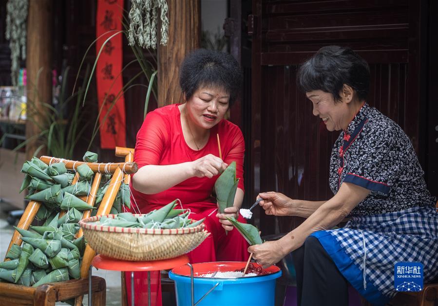 （新華全媒頭條·圖文互動(dòng)）（5）生態(tài)美、產(chǎn)業(yè)興、文化昌——長(zhǎng)江經(jīng)濟(jì)帶生態(tài)優(yōu)先、綠色發(fā)展見(jiàn)聞