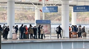 “老區(qū)”到“特區(qū)”，贛深高鐵迎來(lái)首個(gè)春運(yùn)
